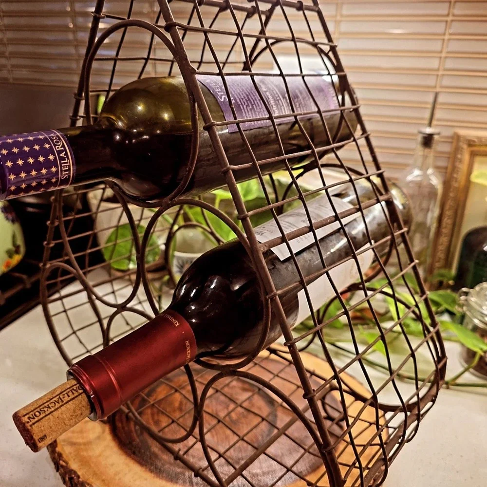 VTG Brown Metal Triangle Countertop Wine Rack Holder for 6 Bottles